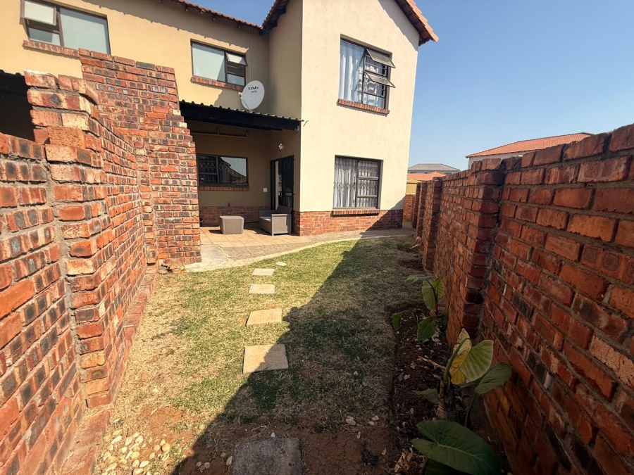 3 Bedroom Property for Sale in Waterval East North West